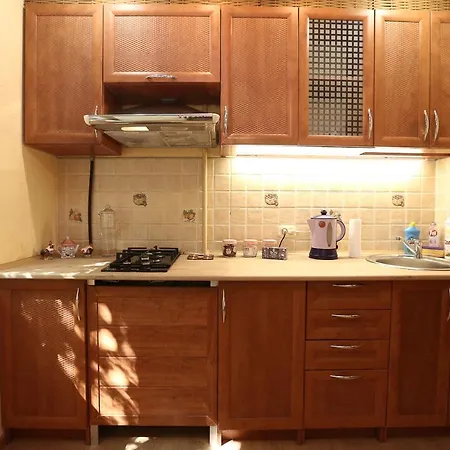 Appartamento City Center Apartment On Skryganova 11